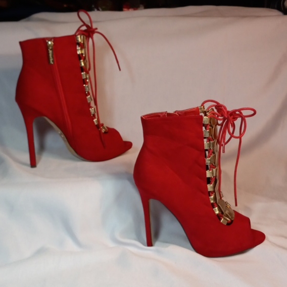 2 Lips Too Booties - Picture 3 of 5